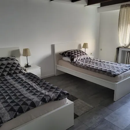 Appartement Appartement Ferienwohnung *